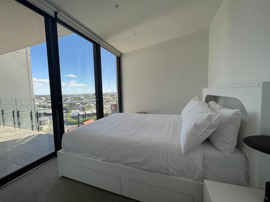 Emporium Residential 2 Bed 2 Bath 1 Car Apartment