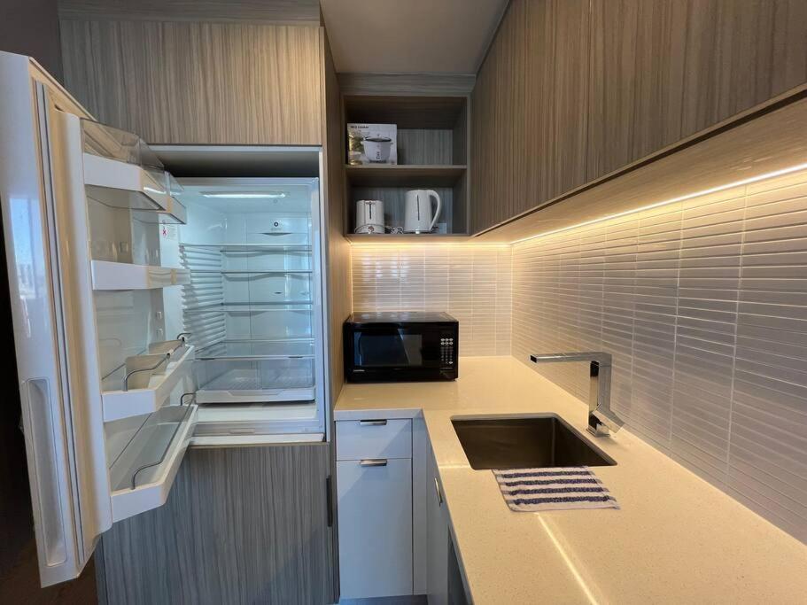 Emporium Residential 2 Bed 2 Bath 1 Car